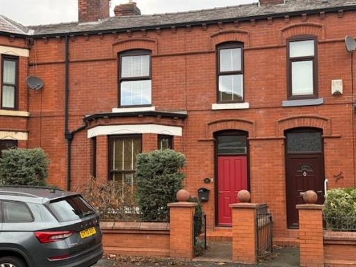 Similar property image