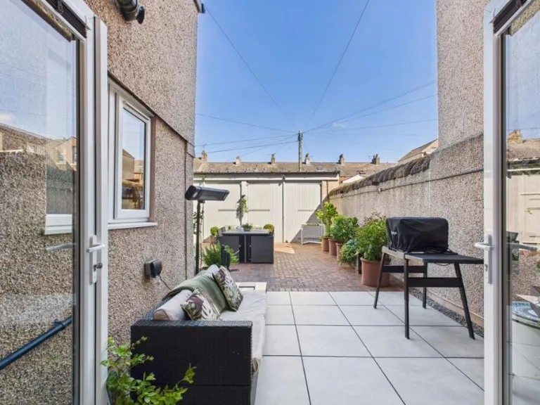 property Compatible Images}