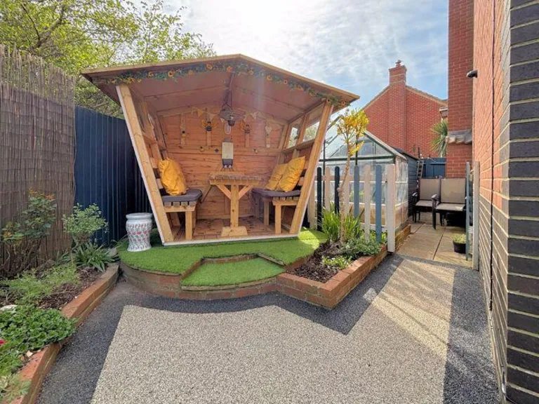 property Compatible Images}