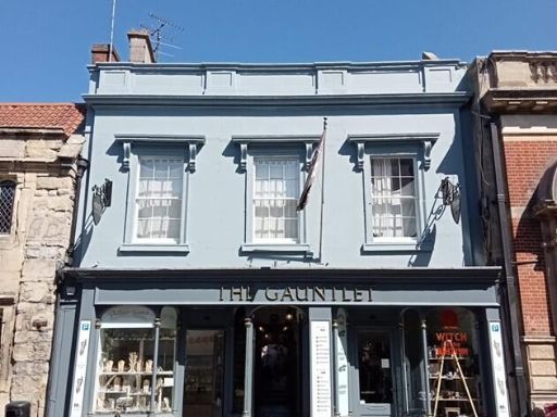 Similar property image