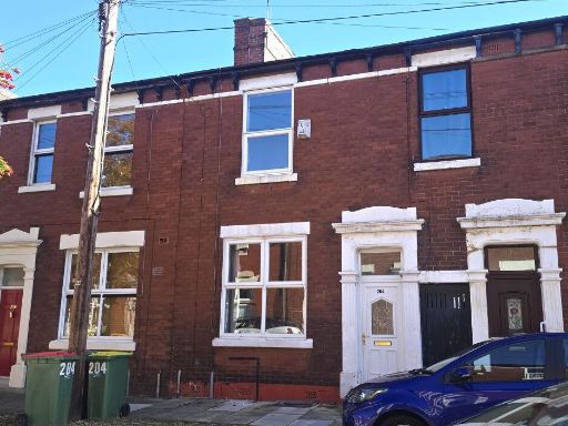 Similar property image