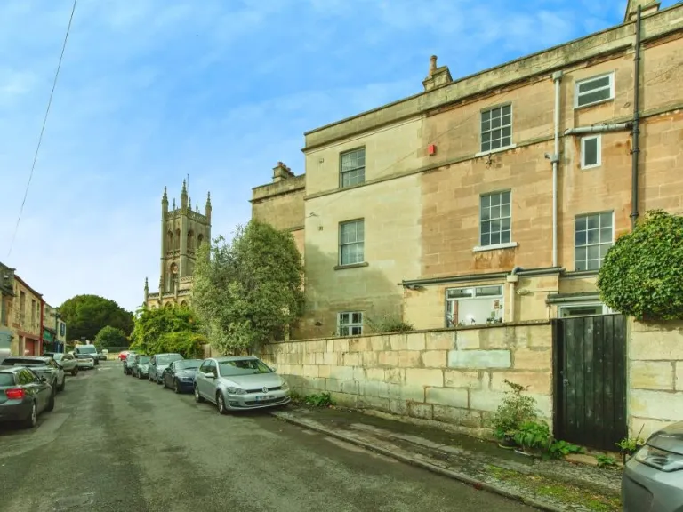 property Compatible Images}