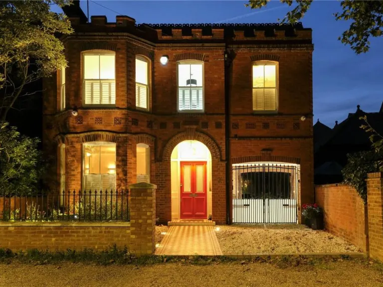 property Compatible Images}