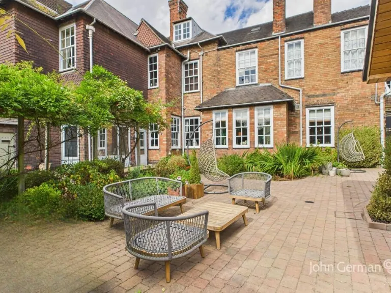property Compatible Images}