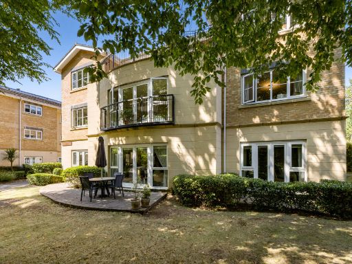 Similar property image