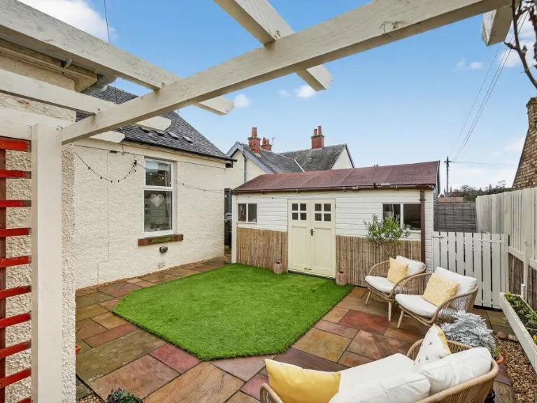 property Compatible Images}