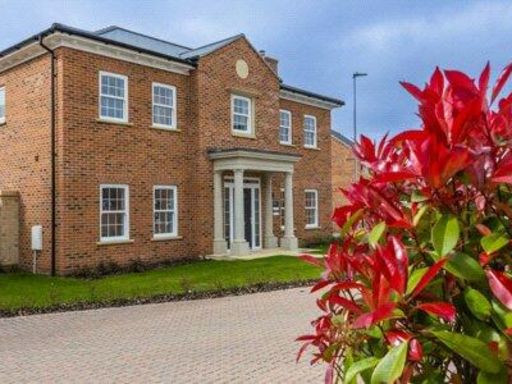 Similar property image