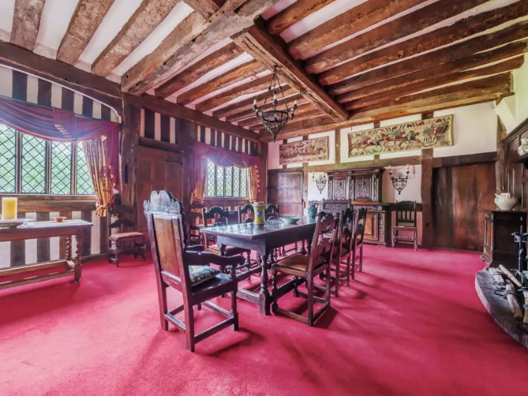 property Compatible Images}