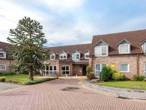 Similar property image