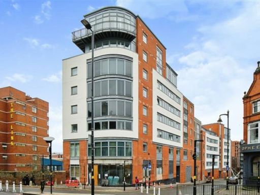 Similar property image