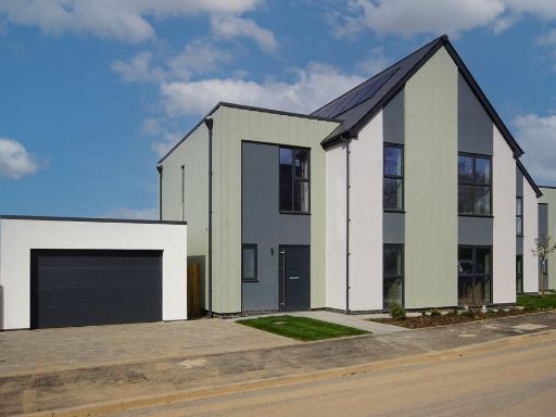 Similar property image