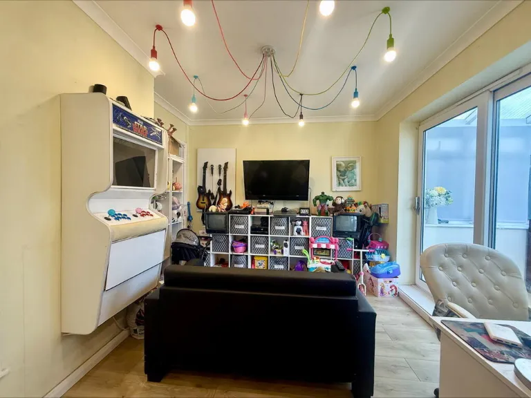 property Compatible Images}