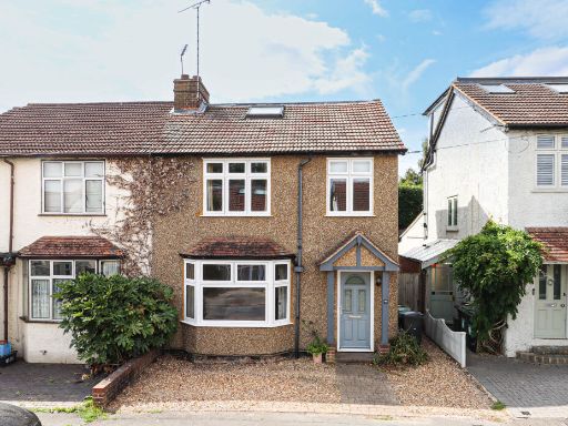 Similar property image