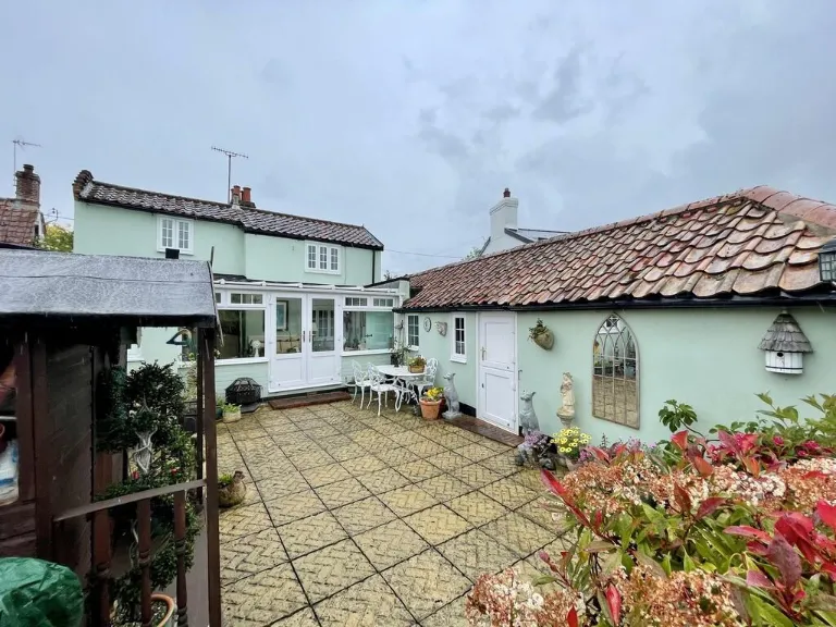 property Compatible Images}