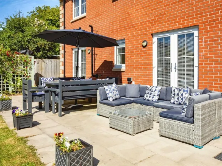 property Compatible Images}