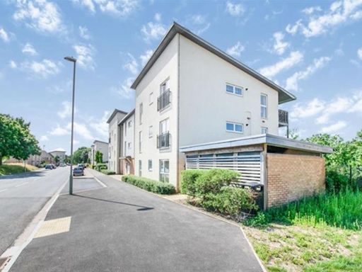 Similar property image