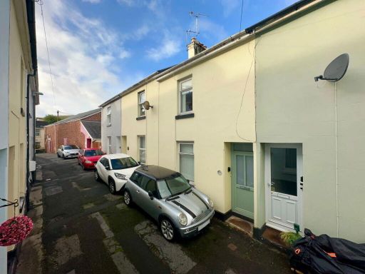 Similar property image