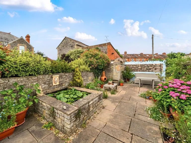 property Compatible Images}