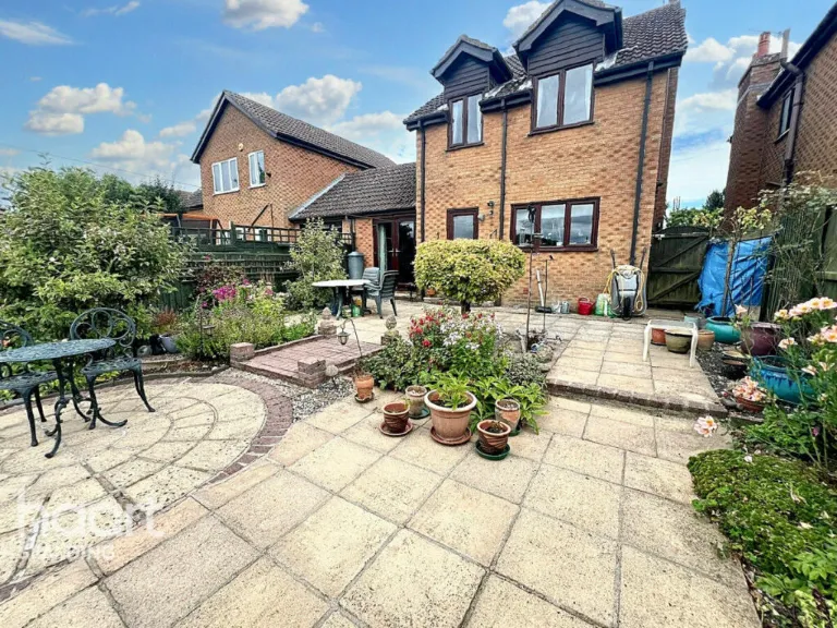 property Compatible Images}