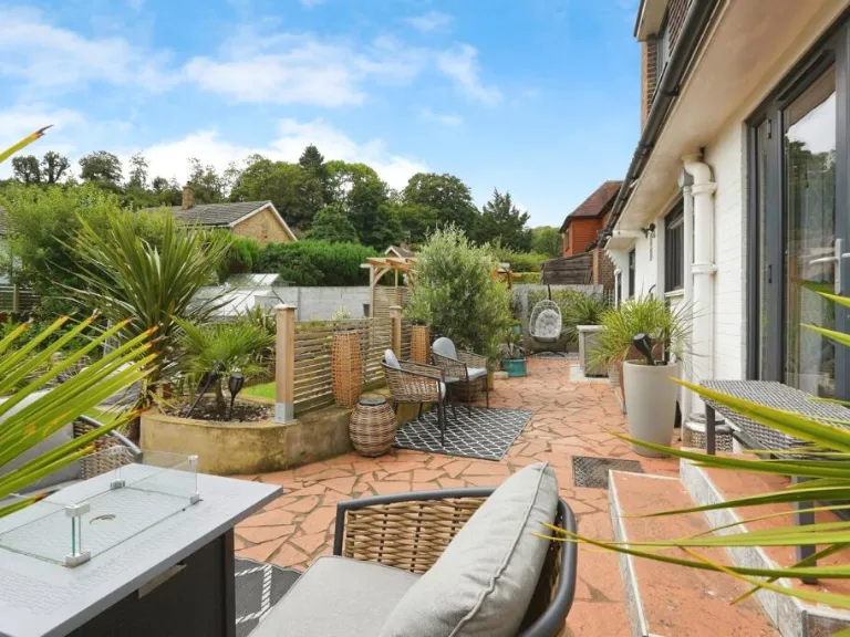 property Compatible Images}