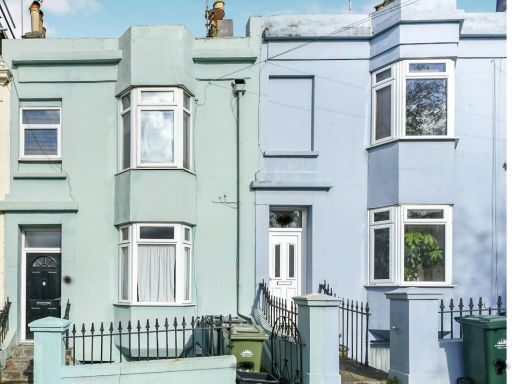 Similar property image