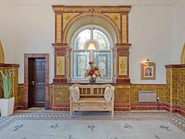 property Compatible Images}