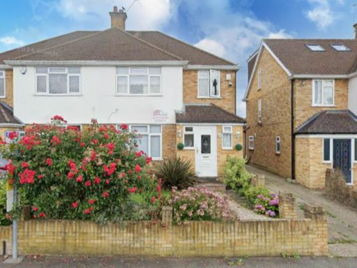 Similar property image