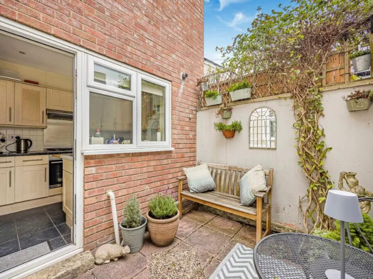 property Compatible Images}