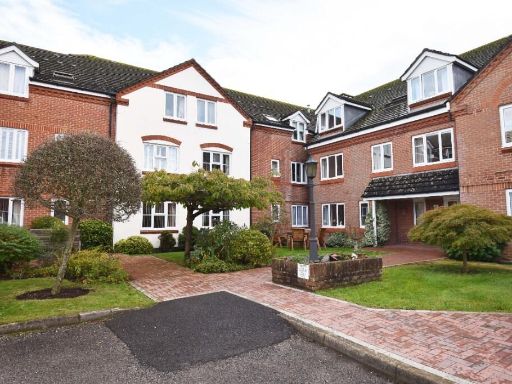 Similar property image