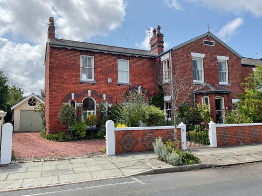 Similar property image