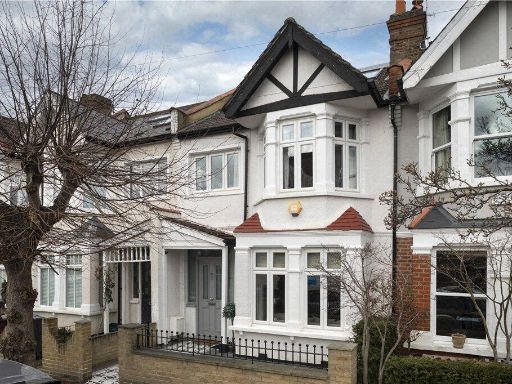 Similar property image