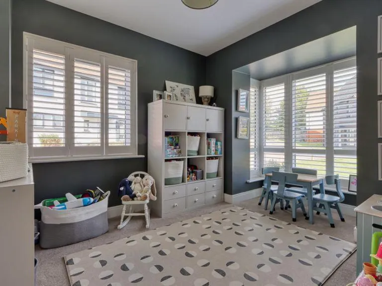 property Compatible Images}