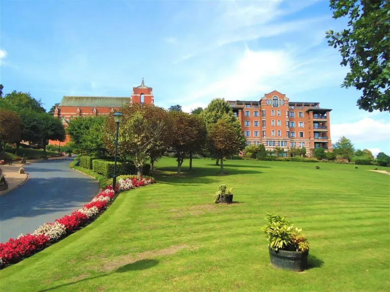 property Compatible Images}