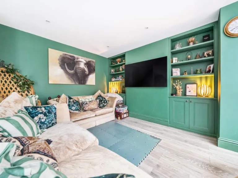 property Compatible Images}