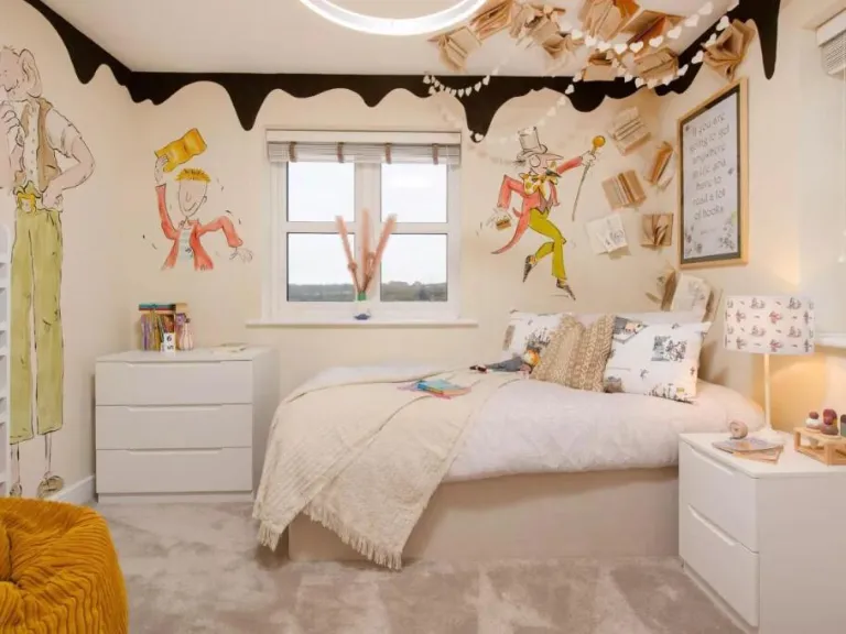 property Compatible Images}