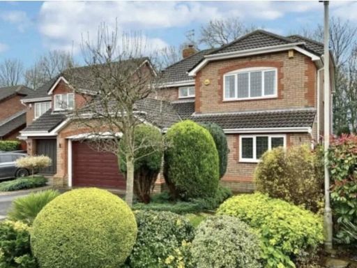 Similar property image