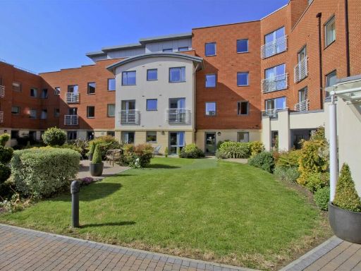 Similar property image