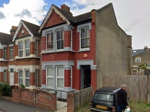 Similar property image