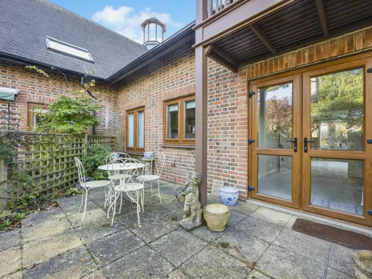 property Compatible Images}