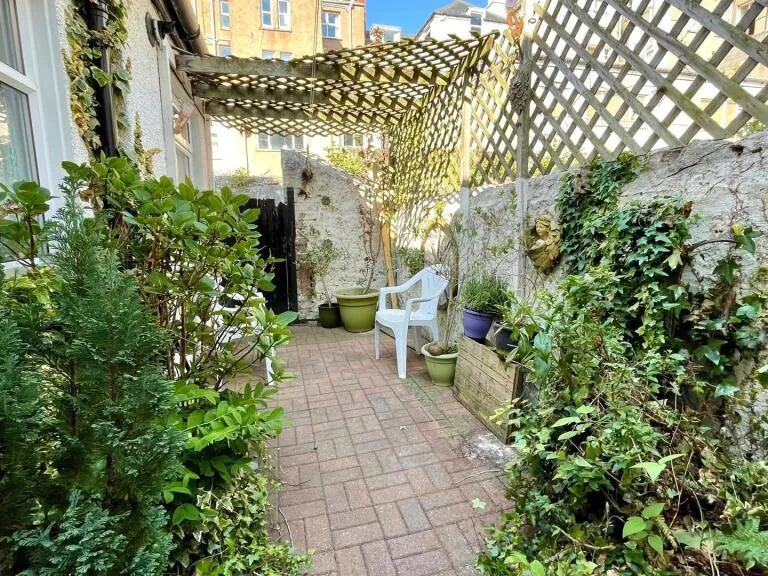 property Compatible Images}