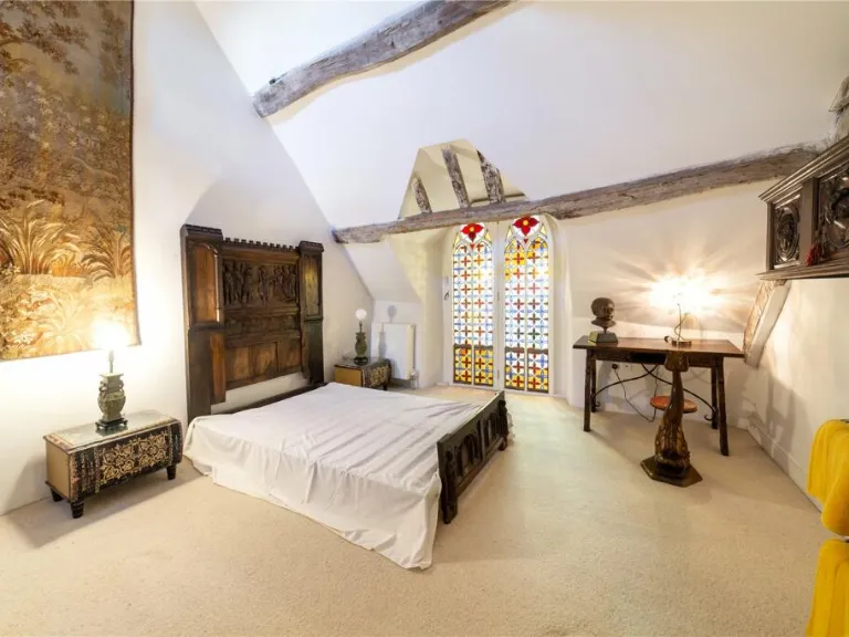 property Compatible Images}