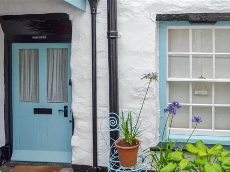 property Compatible Images}