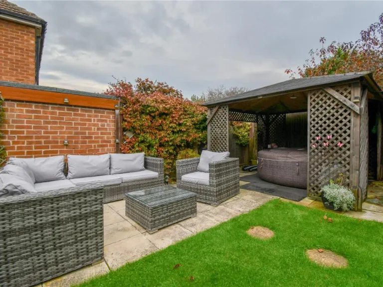 property Compatible Images}