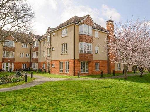 Similar property image