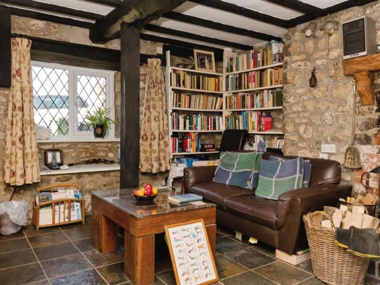 property Compatible Images}