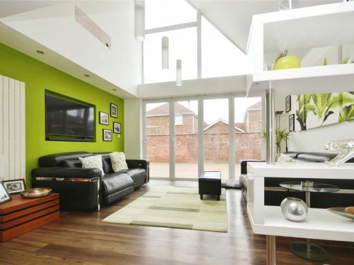Similar property image