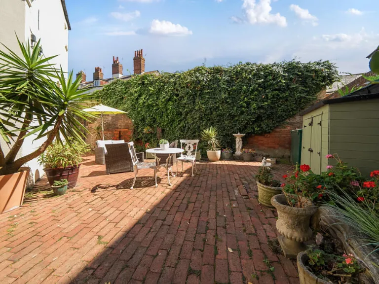 property Compatible Images}