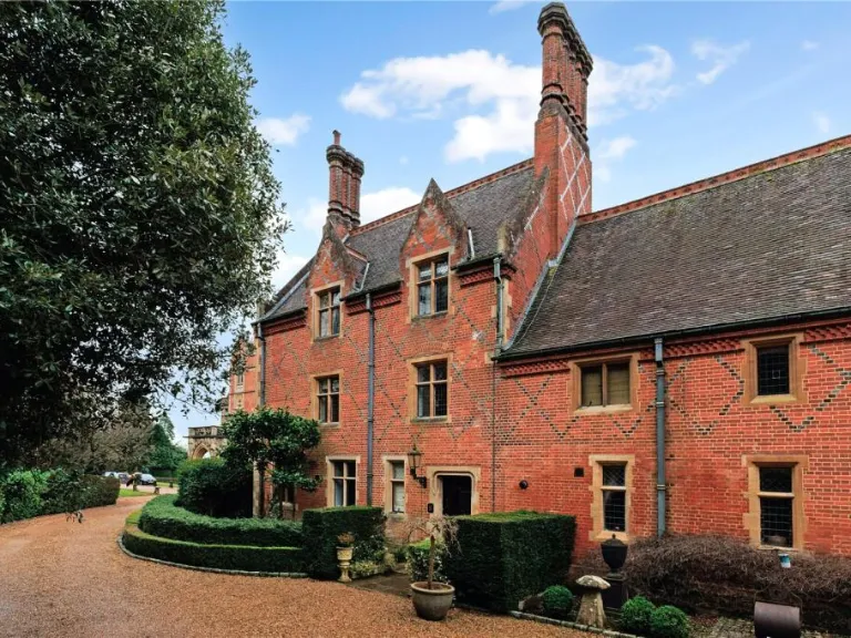 property Compatible Images}