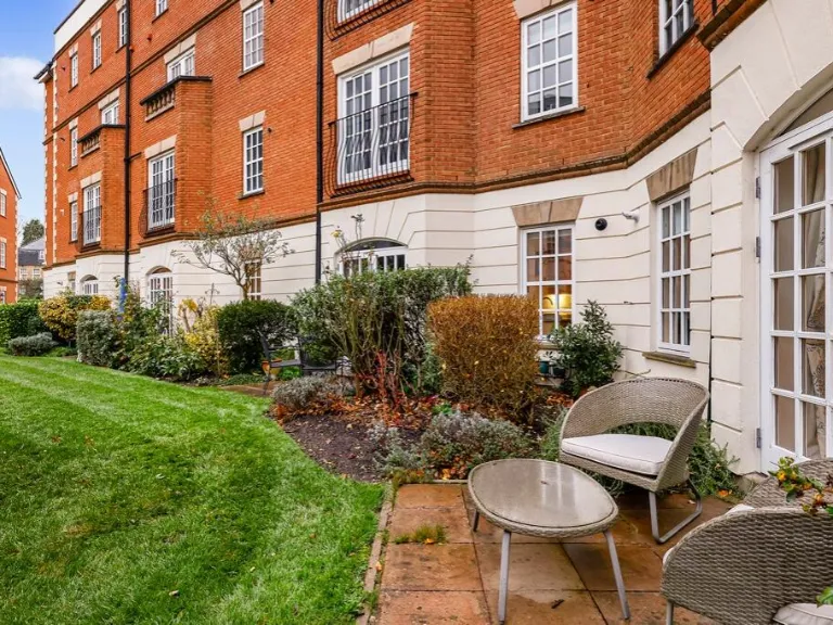 property Compatible Images}