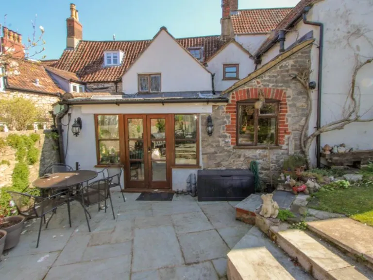 property Compatible Images}